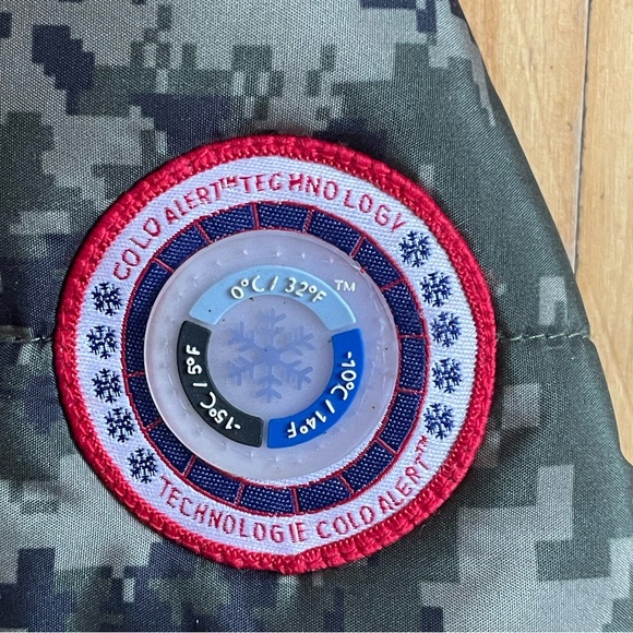 Small dog coat - Picture 3 of 4